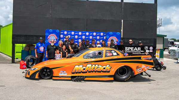 Mike McIntire & crew